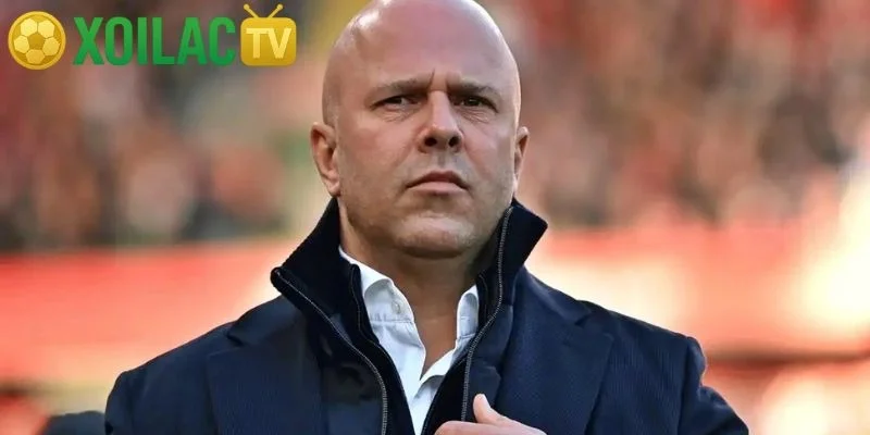 Liverpool thua 4 trận liền: Nội bộ lục đục, HLV Slot nguy cơ bị sa thải