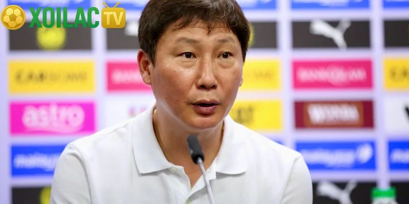 Vai trò của huấn luyện viên trưởng trong một đội bóng