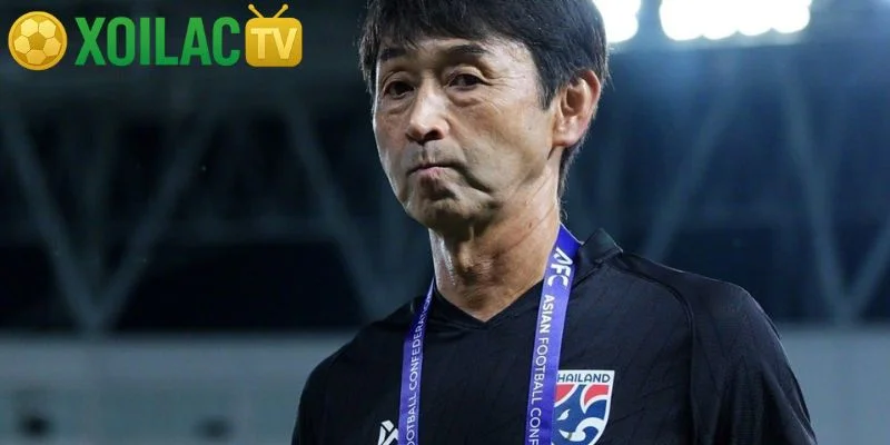 Lùm xùm ĐT Thái Lan sa thải HLV người Nhật Bản, bị tố thiếu trung thực